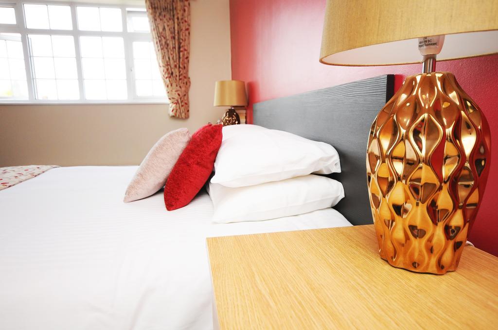Dunmow Guest House Ґрейт-Данмоу Екстер'єр фото